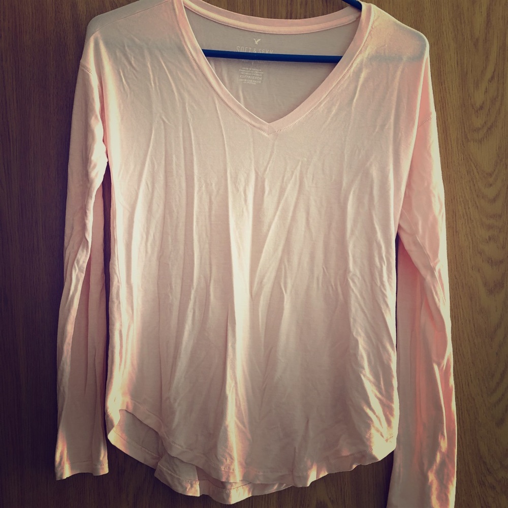 Super soft long sleeve shirt!